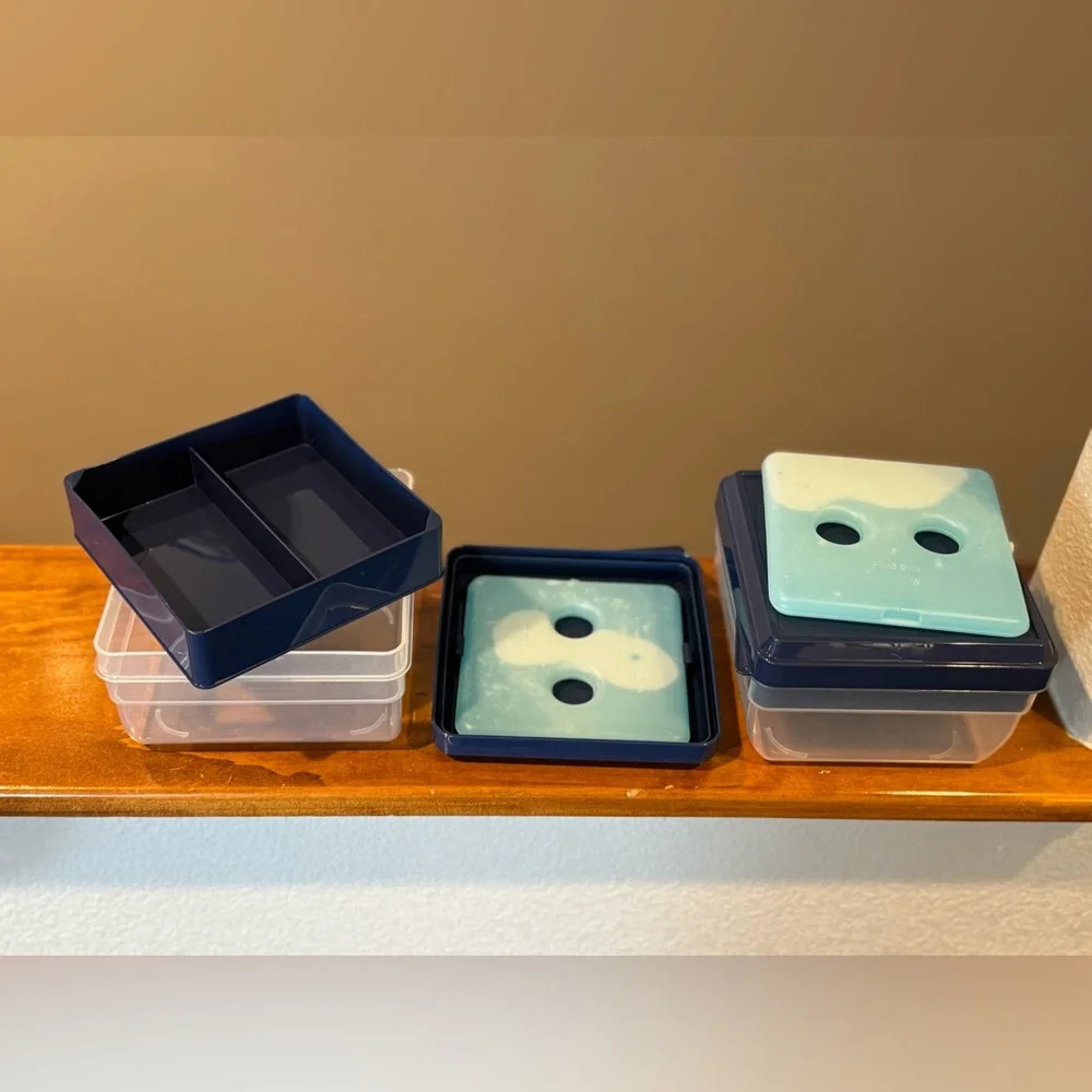 New. Set of 2 Fit+Fresh food storage containers.